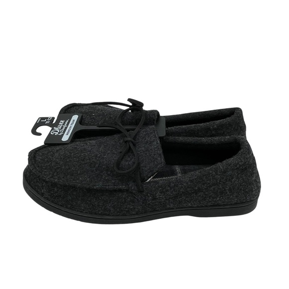 **CLEARANCE** DLUXE by DEARFOAMS - Men’s Slippers. - Picture 6 of 9